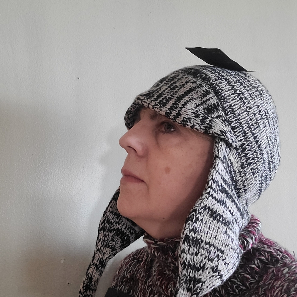 Cashmere hat with mittens
